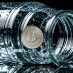 Dlaczego doświadczone gospodynie wrzucają srebrną monetę do zapasów wody