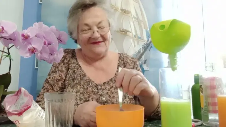 Dlaczego doświadczone gospodynie zawsze trzymają zapas octu jabłkowego i soli w kuchni