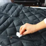 Szara kostka mydła za 3 złote: jak zimowe kurtki odzyskują blask