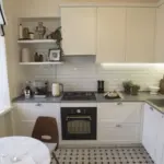 5 popularnych błędów w kuchni, które zrujnują twój spokój (i portfel)