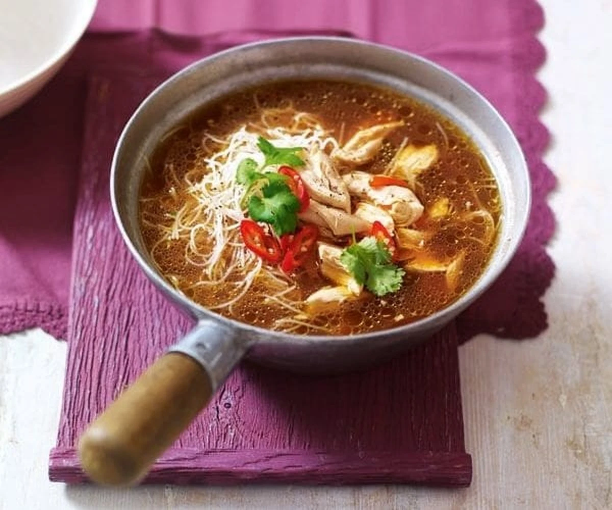 Dlaczego doświadczone gospodynie zawsze dodają gałązkę mięty do rosołu - image 1