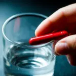 Dlaczego popularne leki na ból głowy i przeziębienie mogą cicho podnosić Twoje ciśnienie