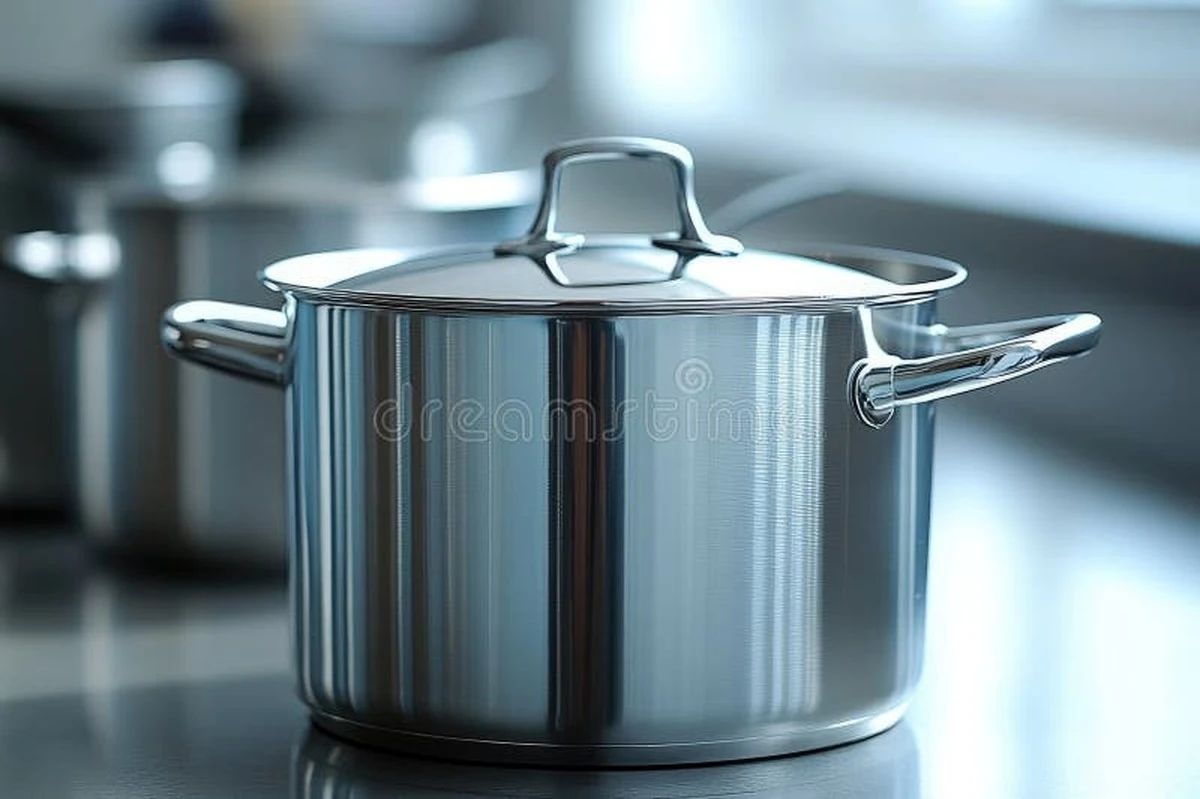 Dlaczego warto dodać wodę utlenioną do płynu do naczyń przed poranną kawą - image 1