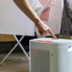 Dlaczego warto włączać osuszacz powietrza akurat o tej godzinie